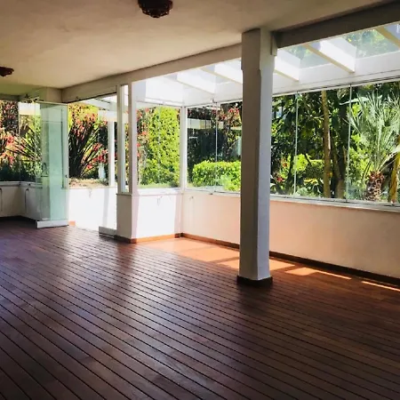 Apartment Lomas Del Rey