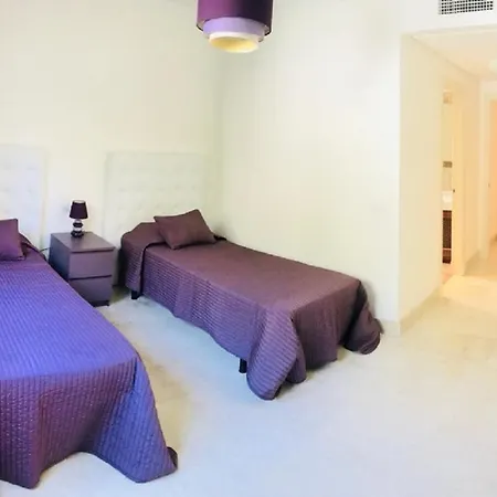 Lomas Del Rey Апартаменты